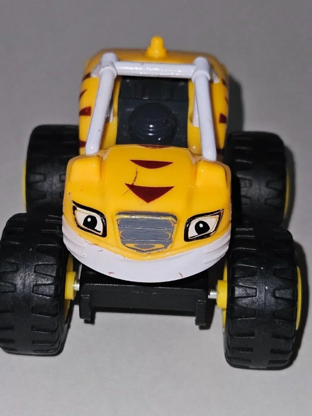 5 Blaze & Monster Machines Lot Plastic Pickle Crusher Zeg Darington Stripes READ
